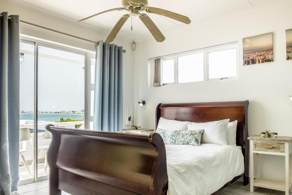 SA Shores 32 on George Road Britannia Bay, St Helena Bay