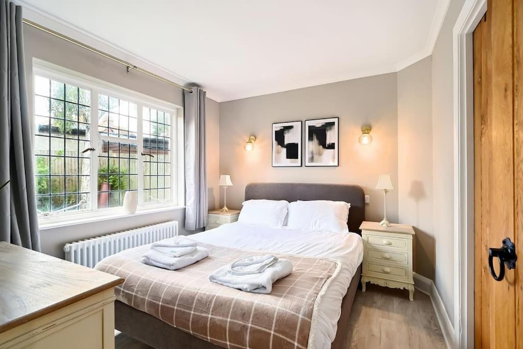 Garden Flat, Walnut Tree House photo 6