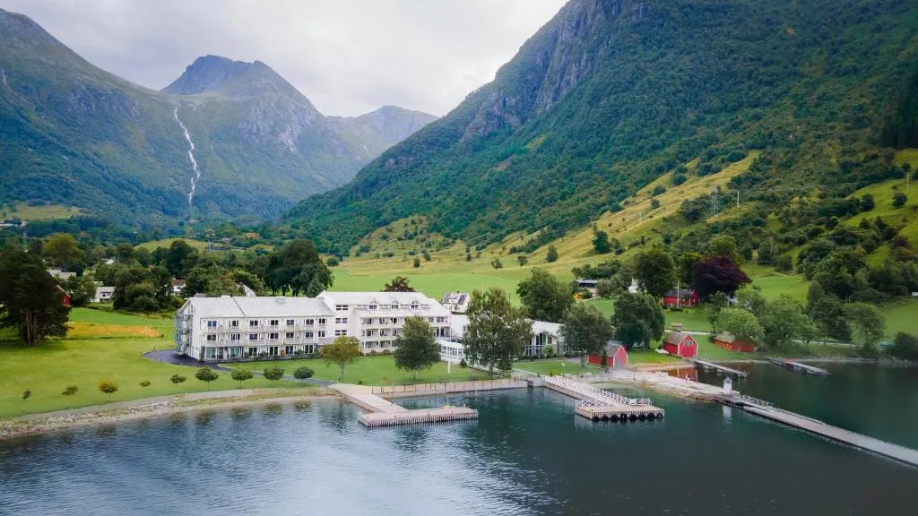 Rosendal Fjordhotel, hotel in Rosendal