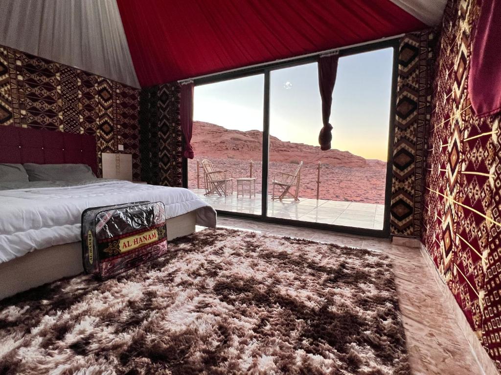 Wadi Rum Sky Tours & Camp