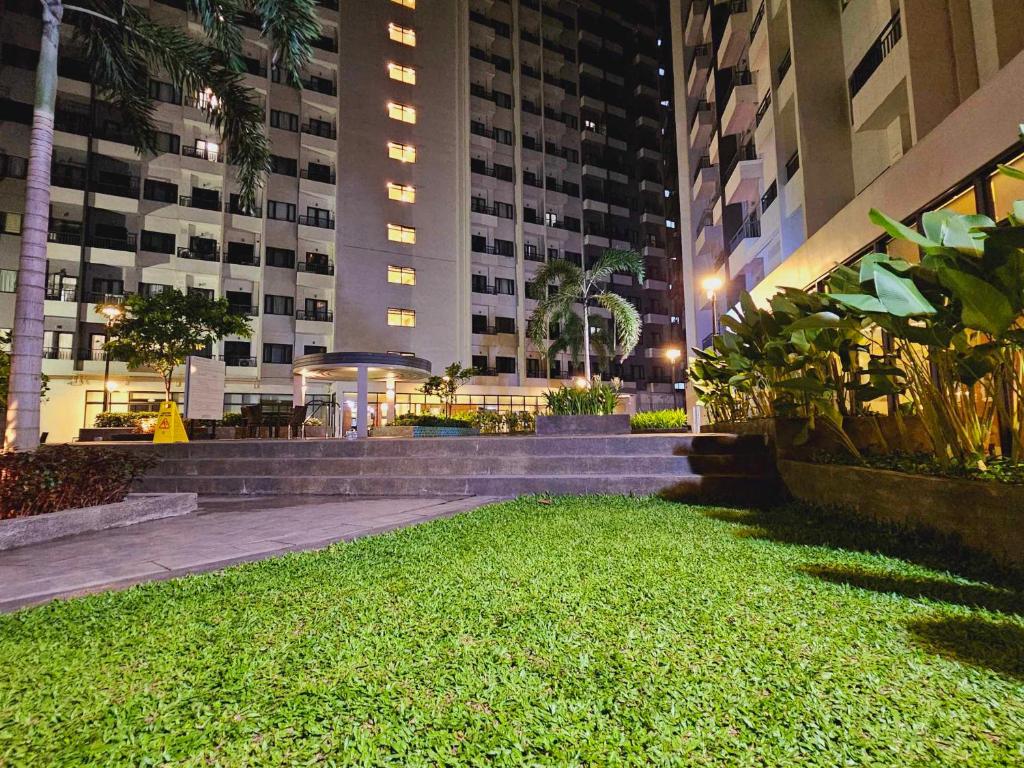 SM Spring Residences Tower 2 Condominium Bicutan Paranaque Cozy Condo photo