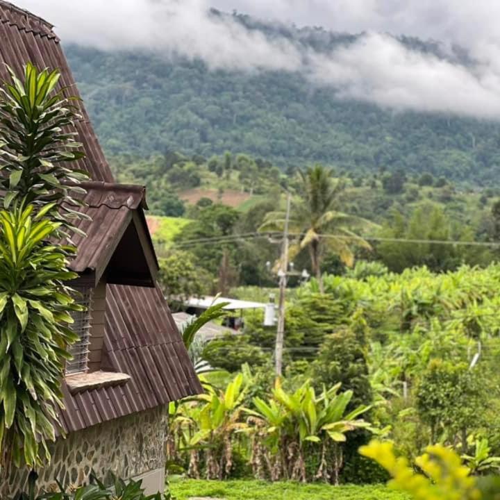 ภูนาญาเขาค้อ รีสอร์ท photo