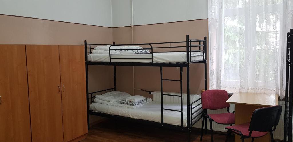 Schronisko Mlodziezowe PTSM Matecznik photo