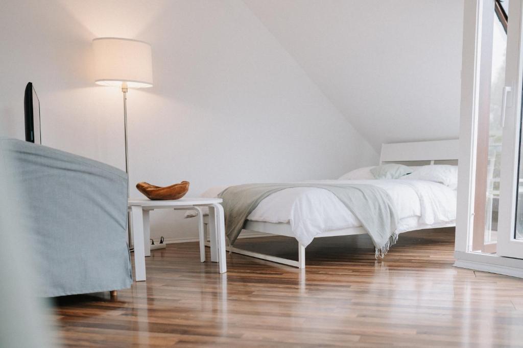 Appartement Residenz Panorama - Einzigartiges Loft im Herzen von Würzburg mit 2 Balkonen und Panorama-Aussicht! - 3