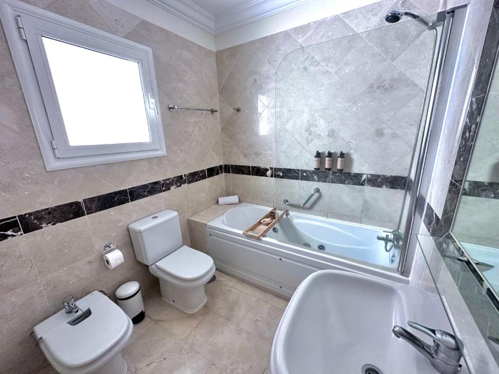 Luxury Villa Ifara private heated pool Free Car except Christmas - 4