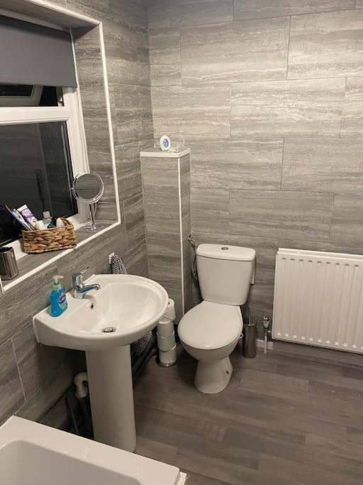 Cosy 1 Bed Home, Stevenage photo 5