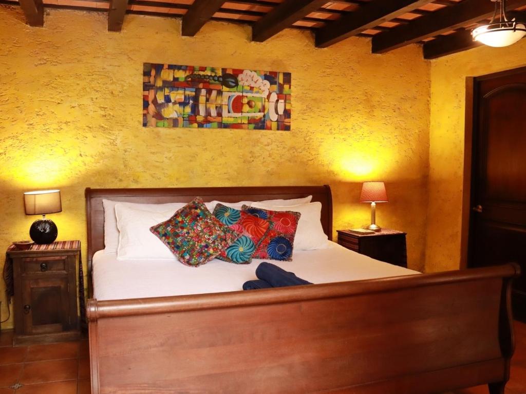 Casa Quetzalli Centro Historico Antigua — Hotel in Antigua Guatemala