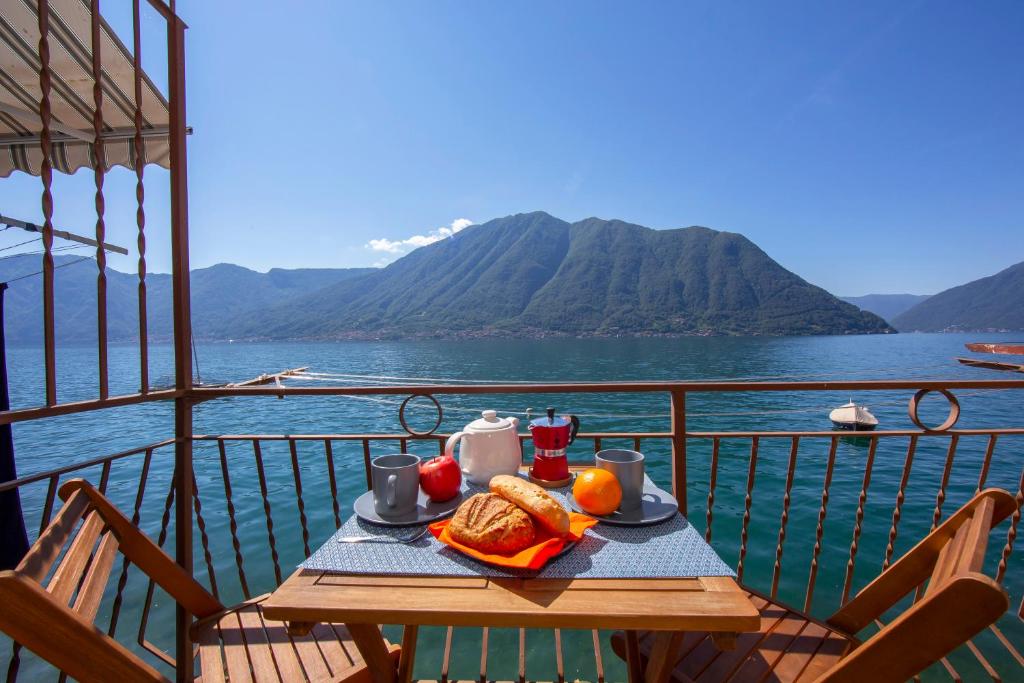 Colonno Fronte Lago