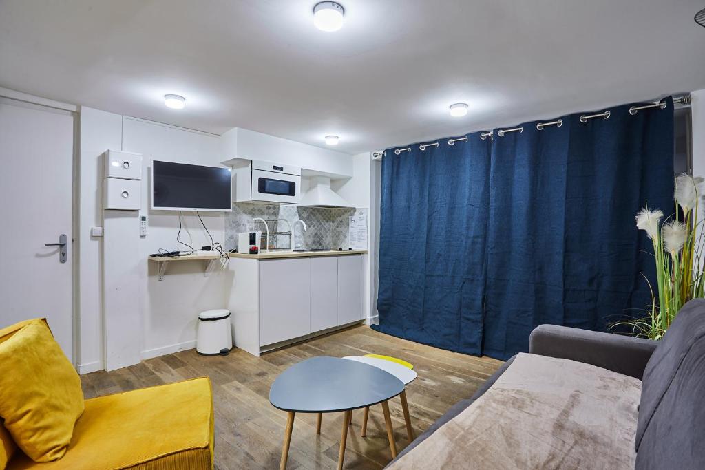 Rent a Room - 2P Passage du Caire - 3