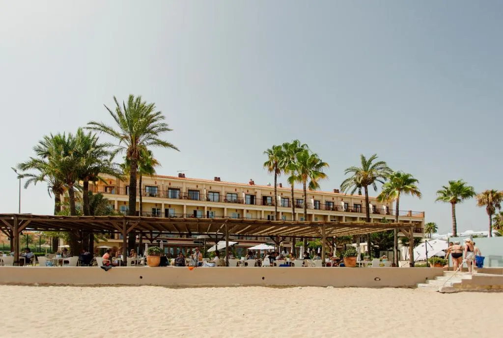 Hotel Los Ángeles Denia，位于德尼亚的酒店