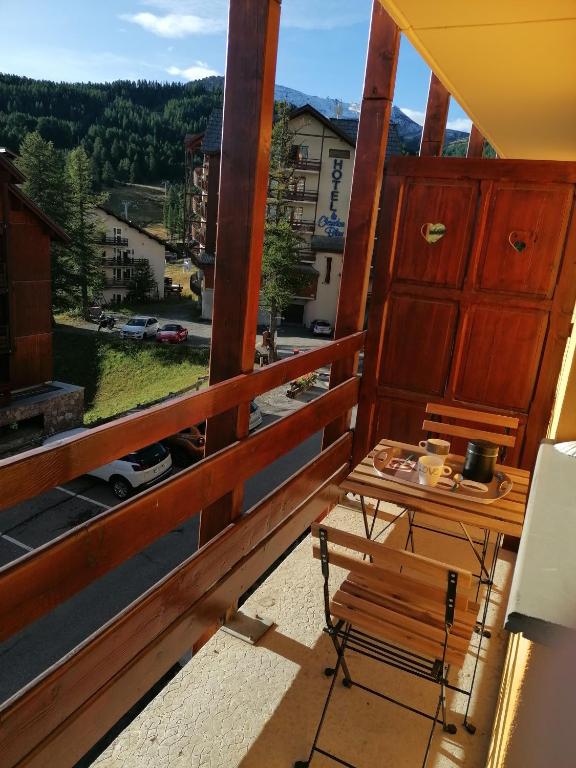 CŒUR D'ALTAÏR RISOUL 1850 Appartement T2 confortable skis aux pieds - 2