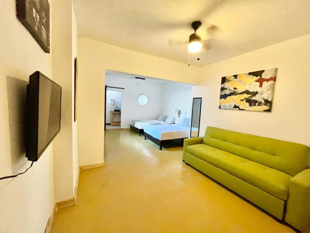 DGM Lofts MTY MN 960 C centro cerca de todo - 1