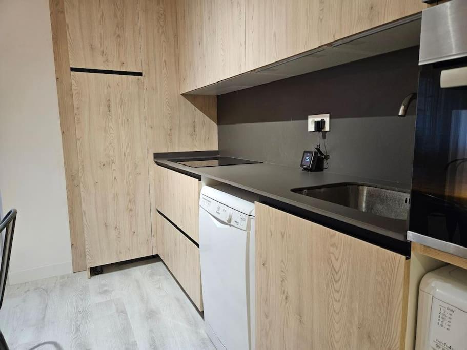1A108 Amplio y moderno apartamento by R2R Consulting - 3