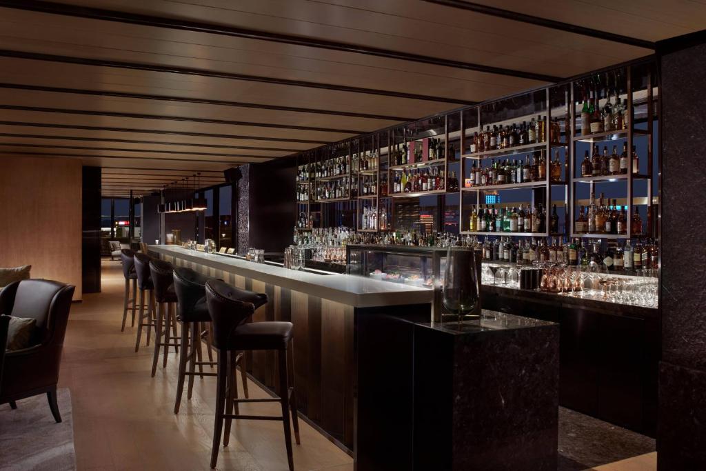 Bar/lounge