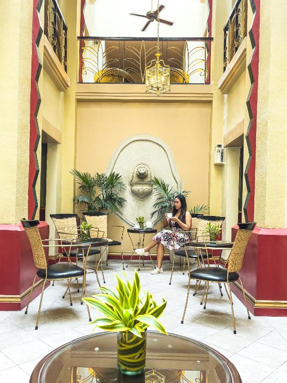 ミラマー ホテル (Miramar Hotel) 外観