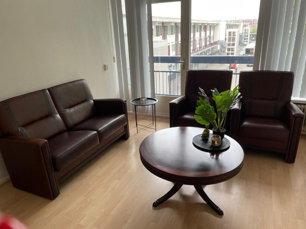 Arnhem Travel Service