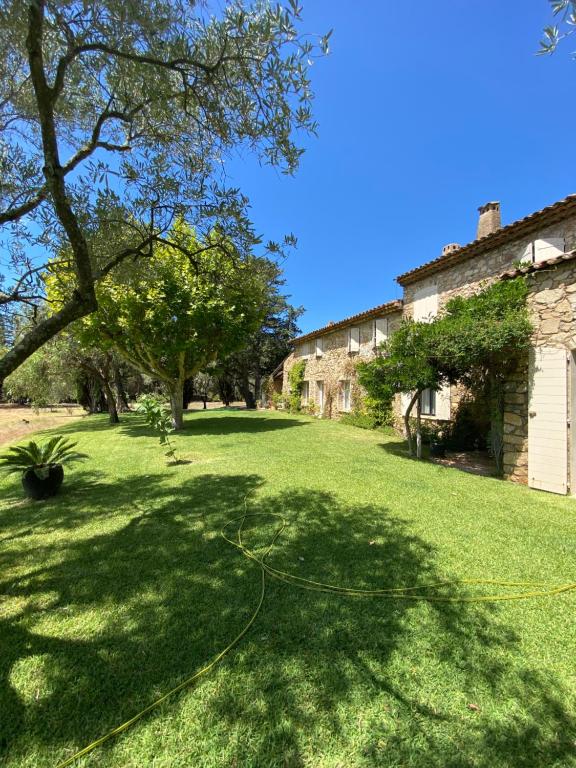 Villa provençale familiale avec piscine - 2