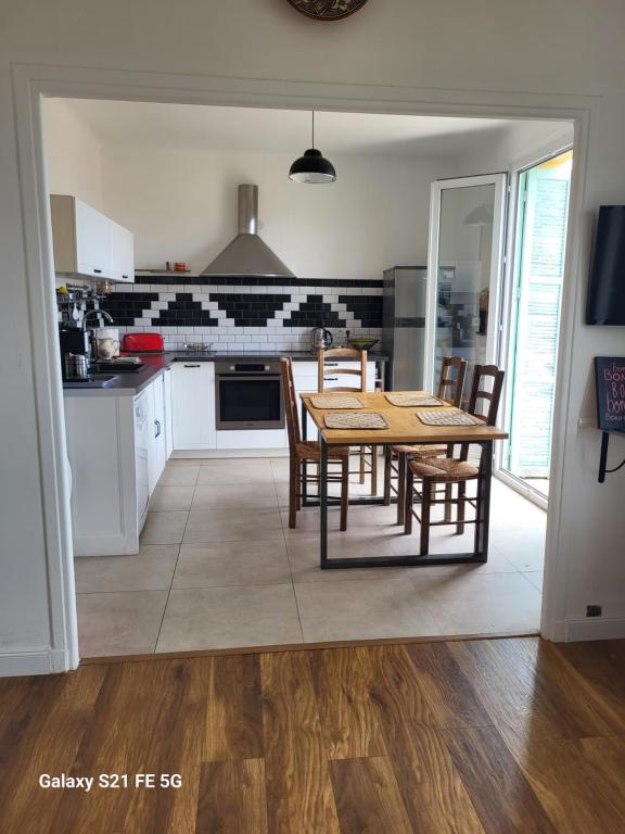 T3 Ajaccio vue mer, Ajaccio