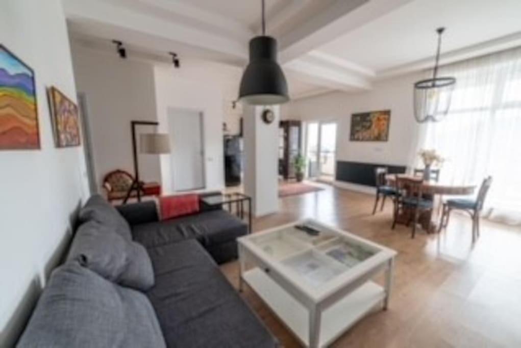 Night-sight Apt, Tbilisi