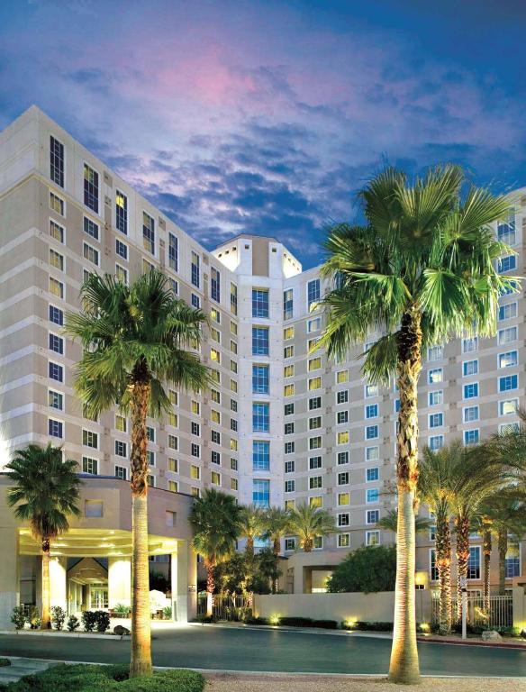Photo 2 of Hilton Grand Vacations Club Paradise Las Vegas