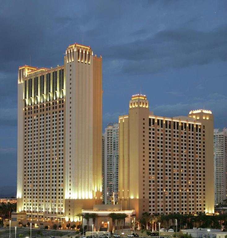 Photo 3 of Hilton Grand Vacations Club on the Las Vegas Strip