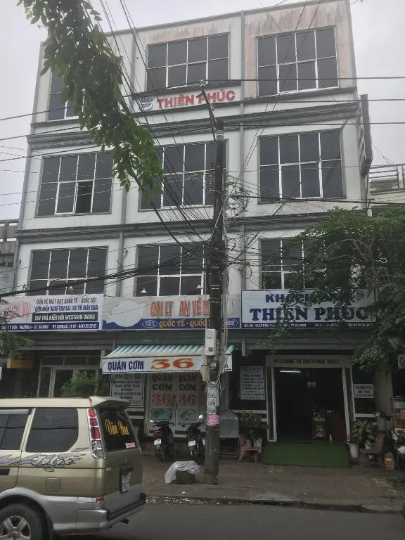 Khách sạn Thiên Phúc、Cà Mauのホテル