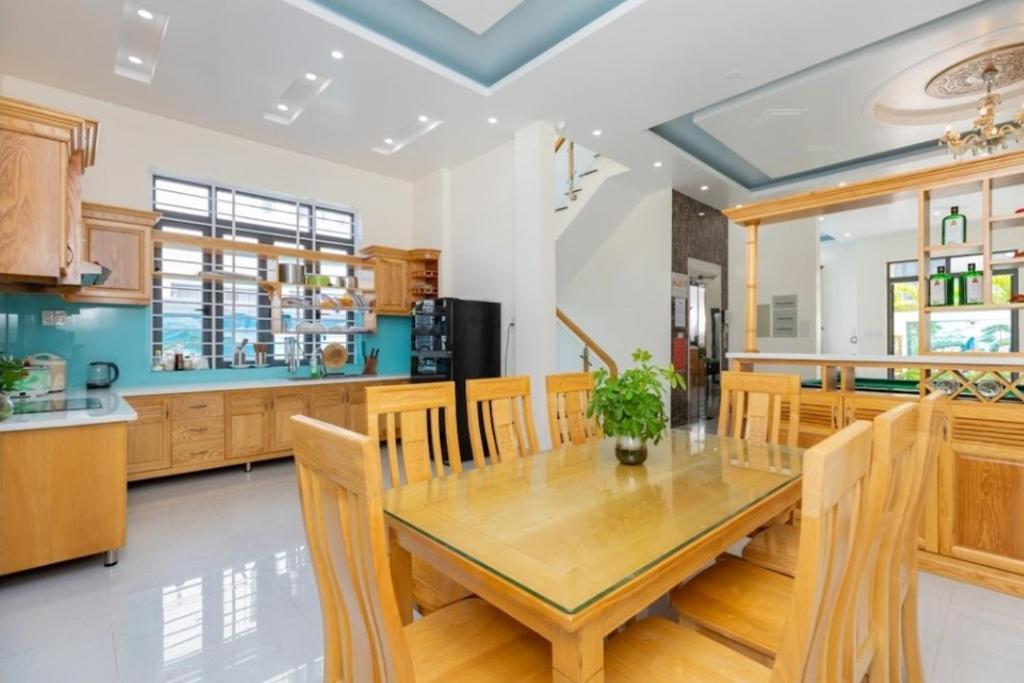 Villa Hồ Bơi PHƯƠNG NAM Long Cung Resort