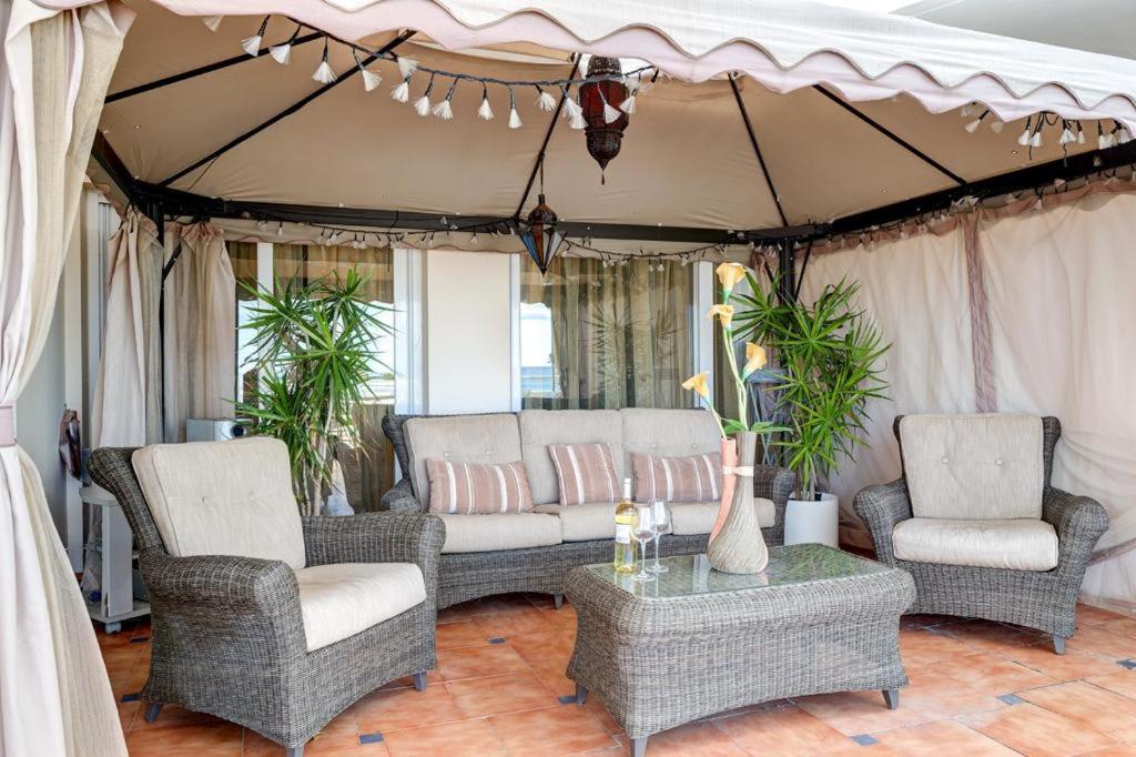 Frontline Beach Apartment - Sinfonia del Mar - 1