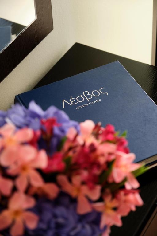 Aphrodite Hotel — Hotel rooms in Mithimna, North Aegean