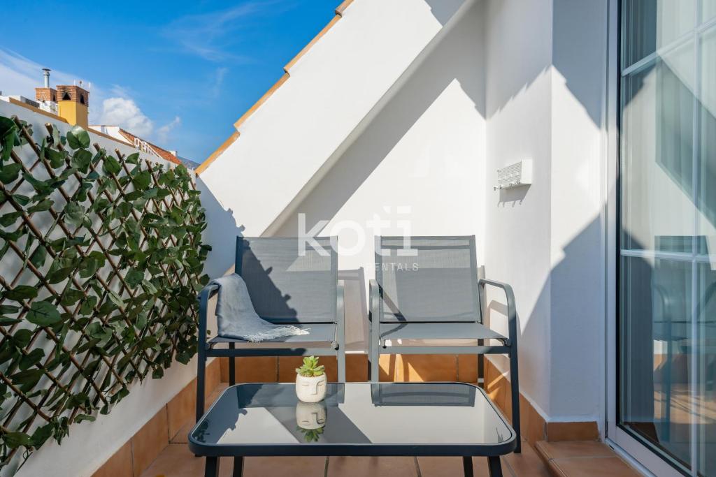 Koti Rentals - Sandy Beach Apartment - 4