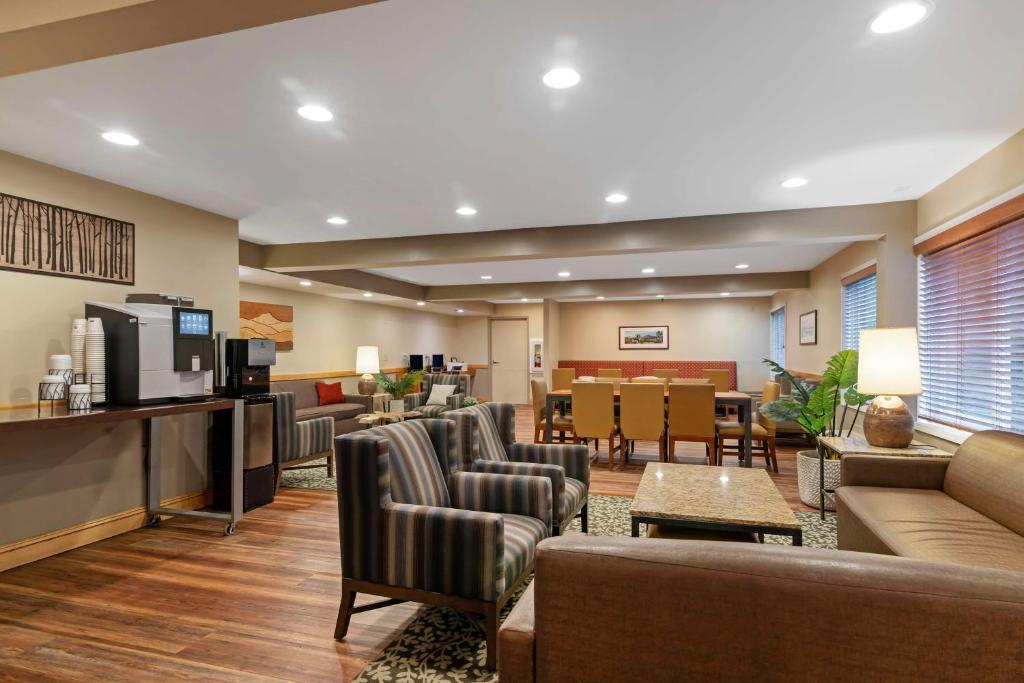 ベストウェスタン プラス ウィンドジャマー イン&カンファレンス センター (Best Western Plus Windjammer Inn & Conference Center) フロント・ロビー