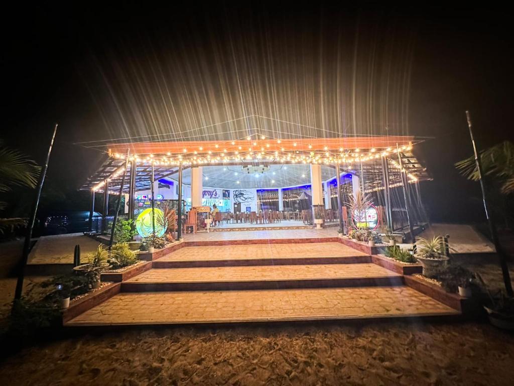 Bolo Hills Beach Club And Residence의 고급스러운 인테리어