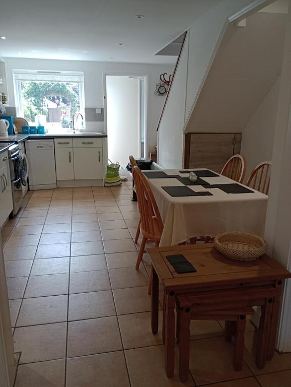Bellevue Cottage, Wicken photo 7