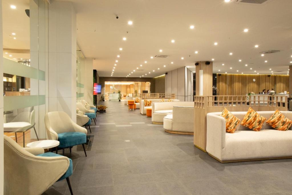 Lobby, Le Srivaree Suvarnabhumi Airport Hotel in Bangkok