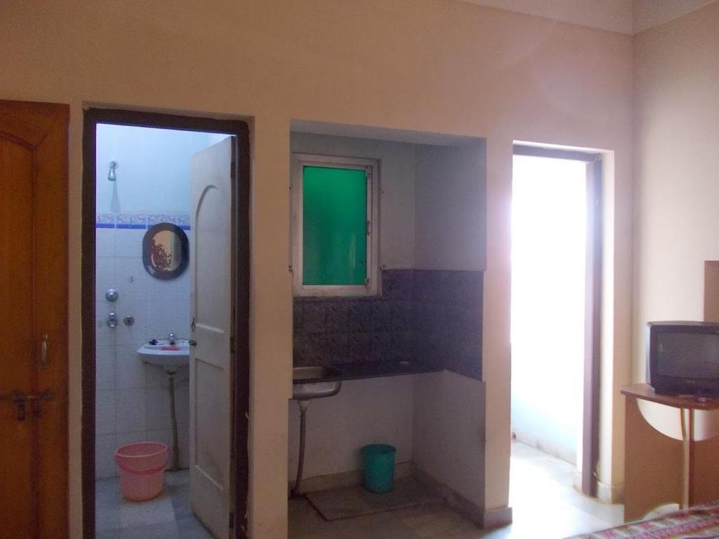 Rishaan Guest House photo