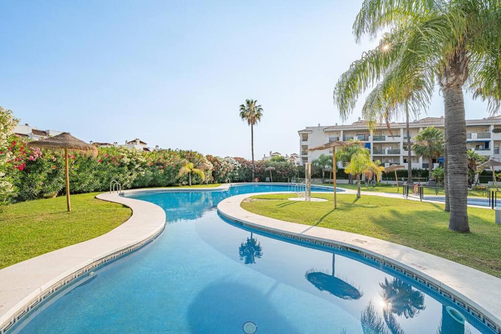 Flat -Puerto Banus Locrimar 3-Pool-Parking, Marbella