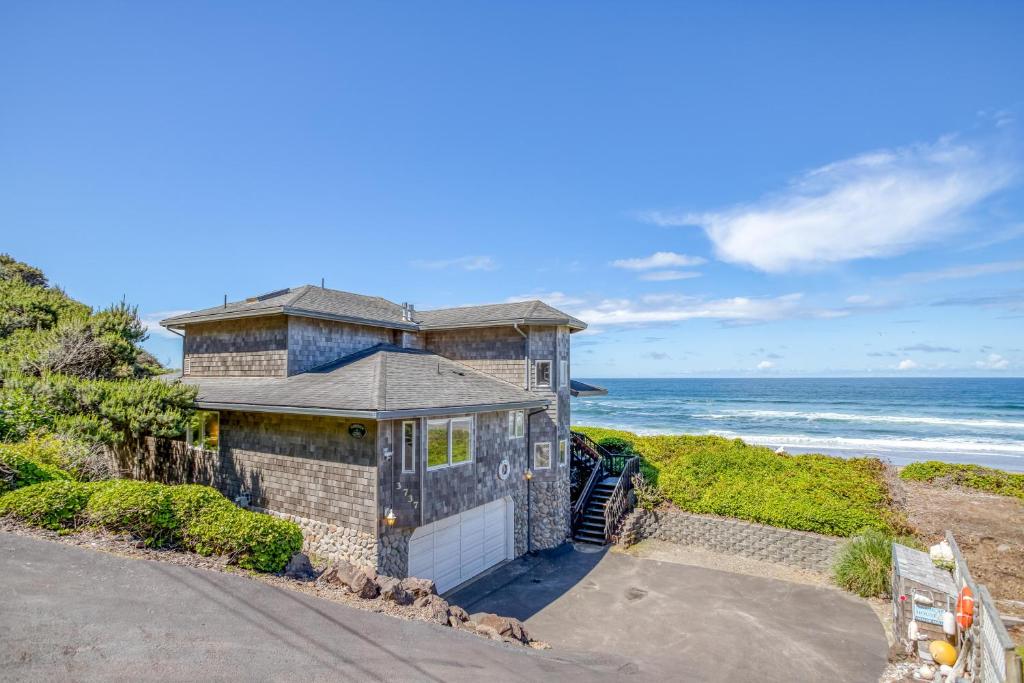 Anchor House - Lincoln City, Lincoln City