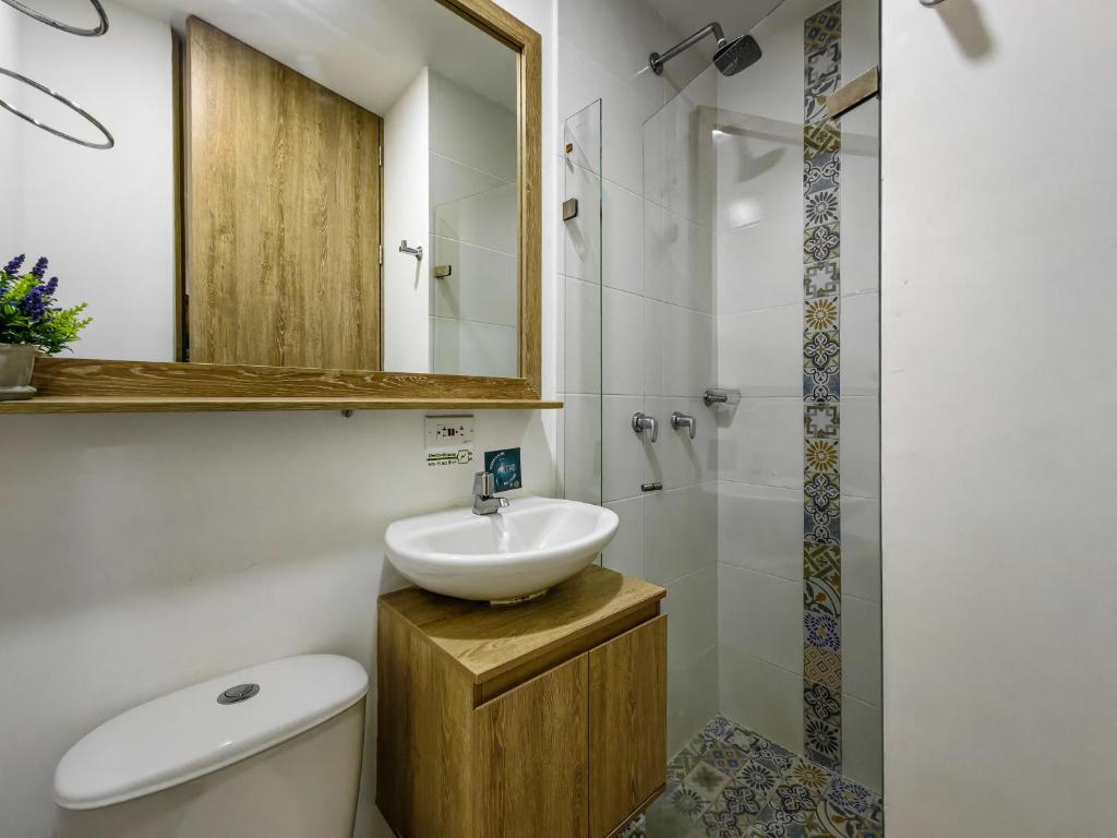 Aparta Hotel Main avenue con parqueadero - 4