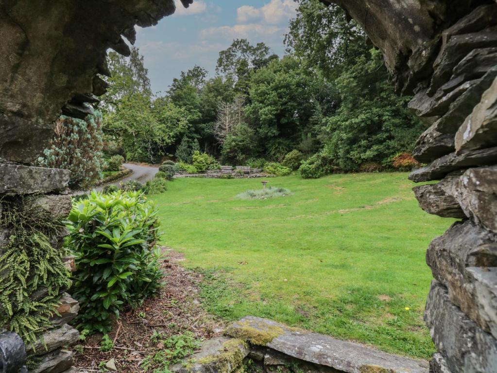 The Rockery Suite photo 8