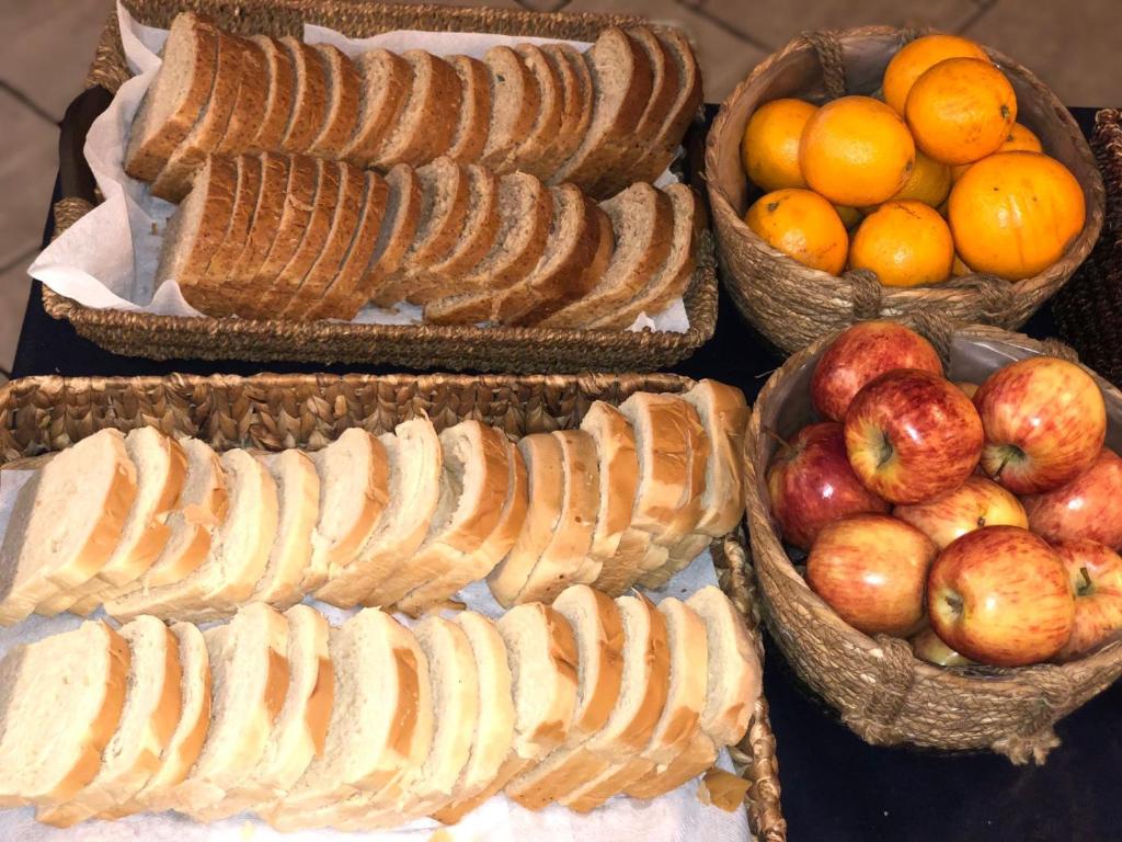 طعام و مشروبات