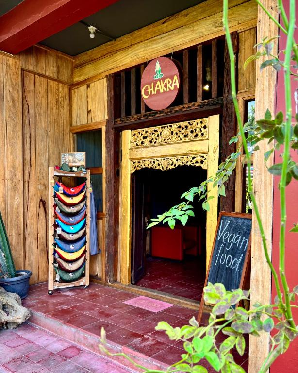 Chakra Tavern, Bedugul