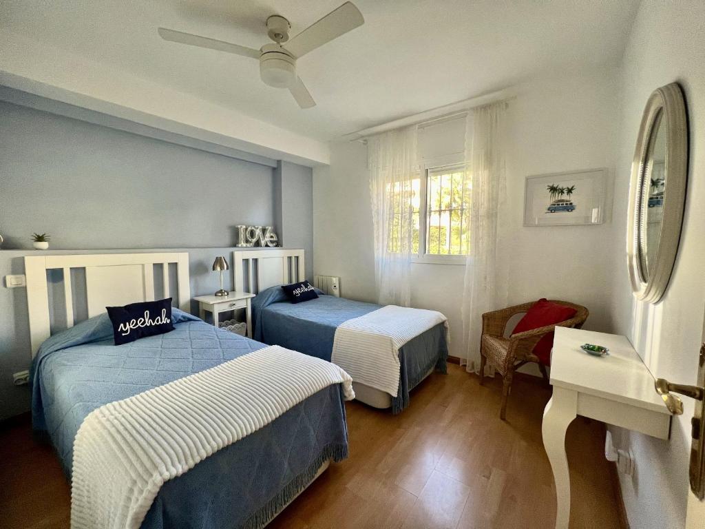 Elegant apartment in Marbella, 80 m² with shared pool - 2