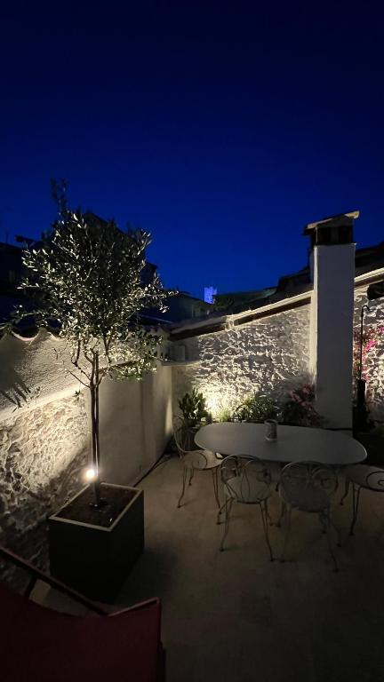 MAISON LA TROPEZIENNE ... NEW • Fabulous 5* Luxe & Terrasse • 6P. Old Town - 3