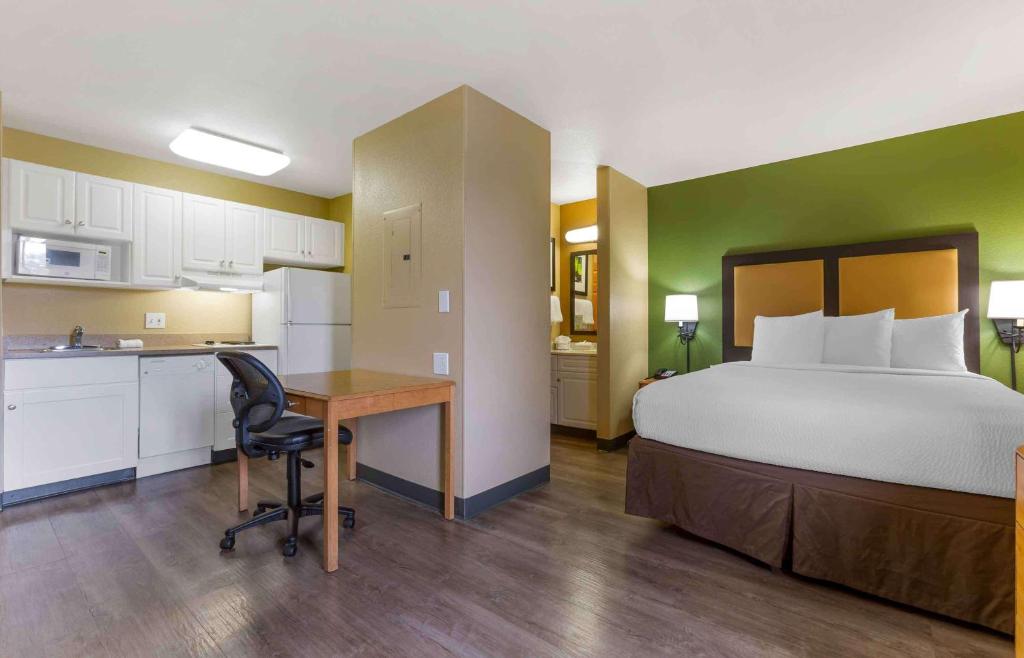 Phoenix Extended Stay America Suites - Phoenix - Scottsdale room