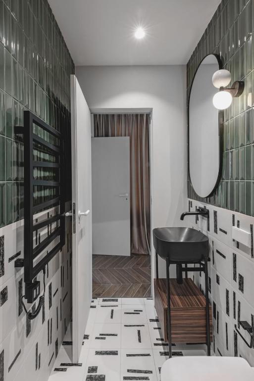 Modern 1 Bedroom Apartment next to Monte Carlo - 3