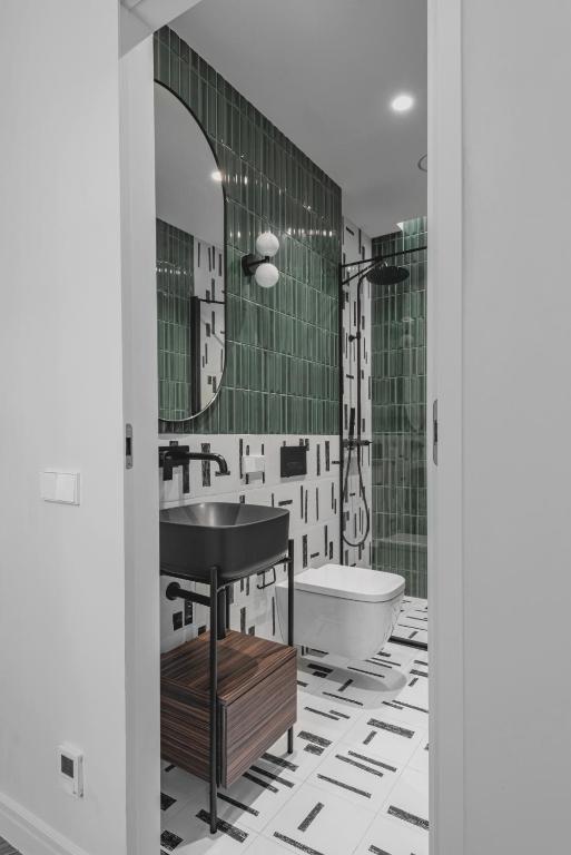 Modern 1 Bedroom Apartment next to Monte Carlo - 4