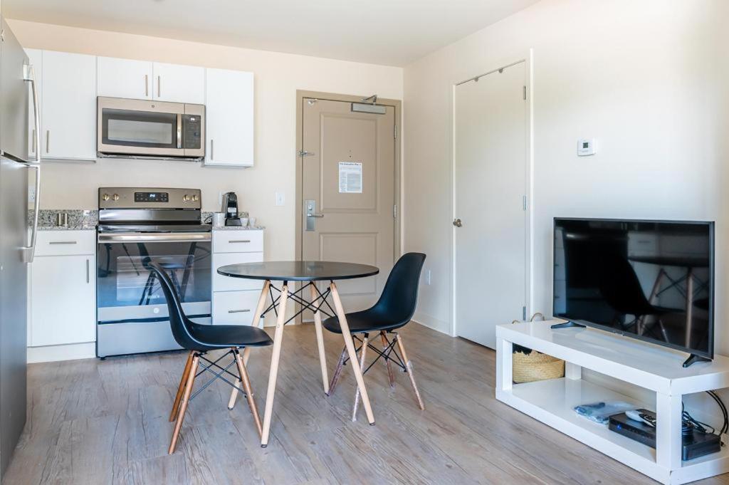 Unique 1BR with Fitness Center