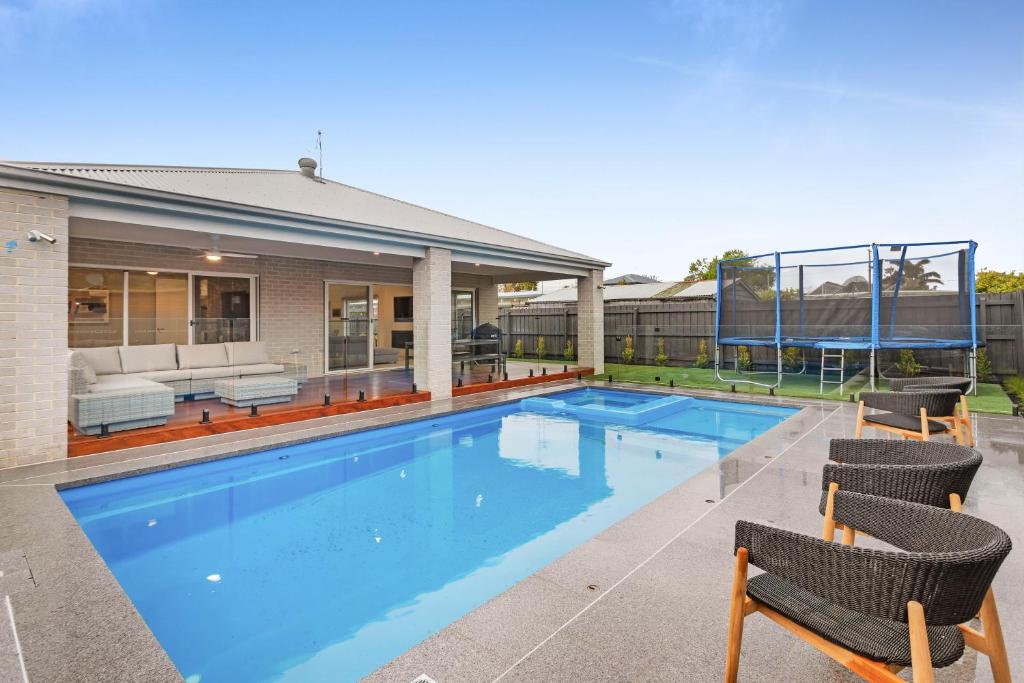 Meadow by the Sea by Ready Set Stay, Rye