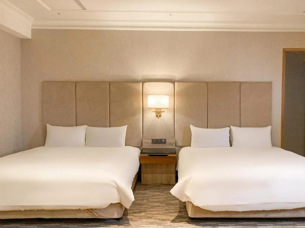 CHECK inn Select Tainan Yongkang, hotel u gradu Jongkang
