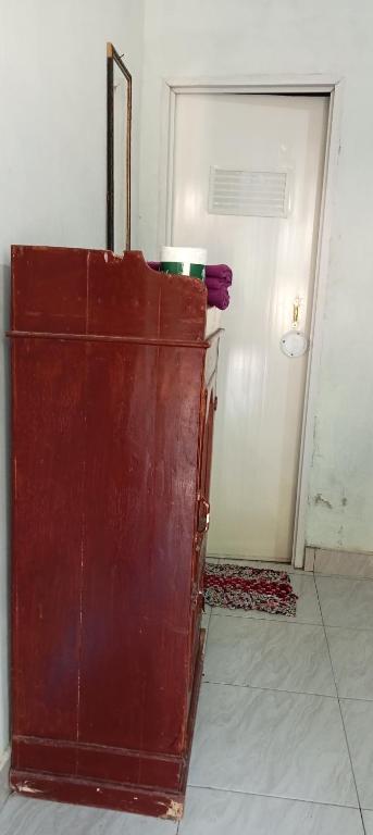 Front desk [24-hour]